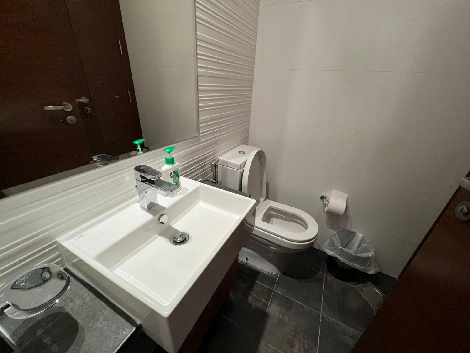 Dinar Home 阿布扎比 外观 照片